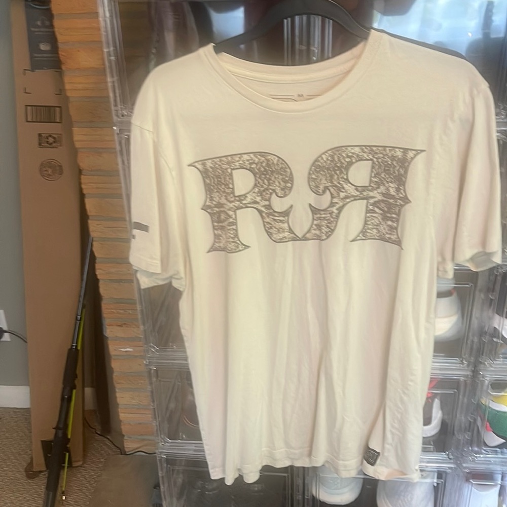Medium rock revival great shape